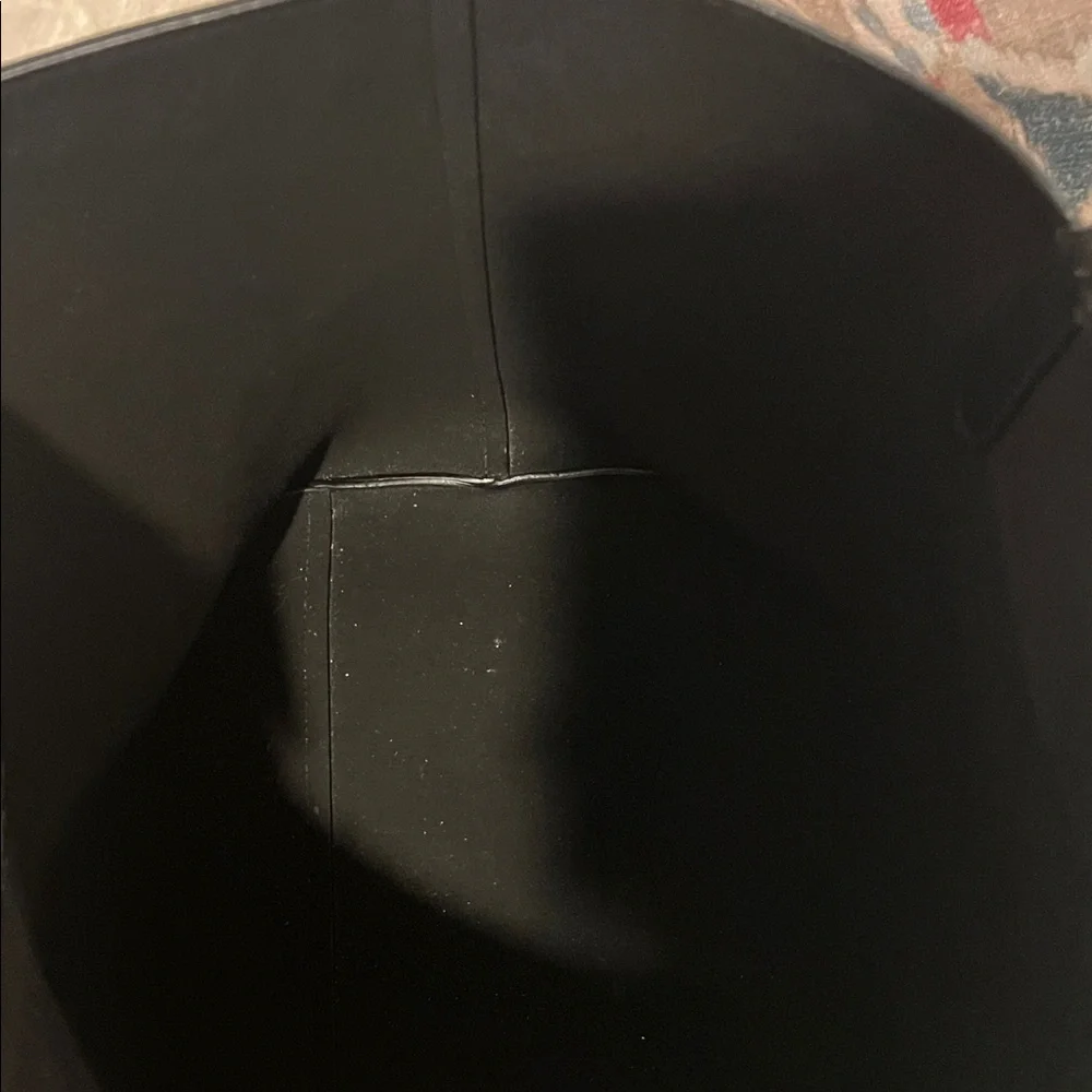 Salvatore Ferragamo Black Leather Tote Bag - Picture 7 of 14